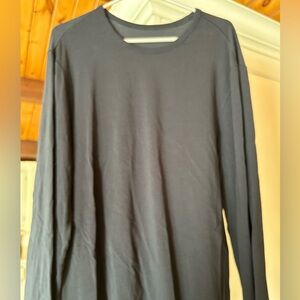Men’s Lululemon 5 YEAR BASIC LONG SLEEVE